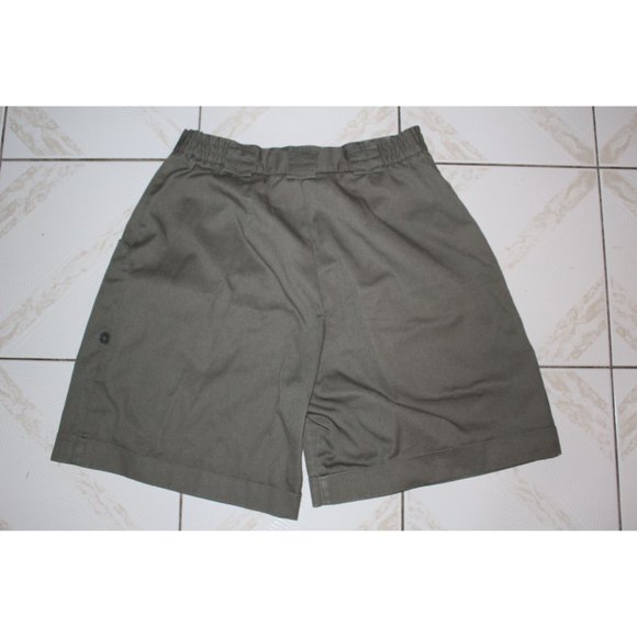 Womens Tilley Shorts - Tilley Endurables - Made in Canada - Picture 2 of 4